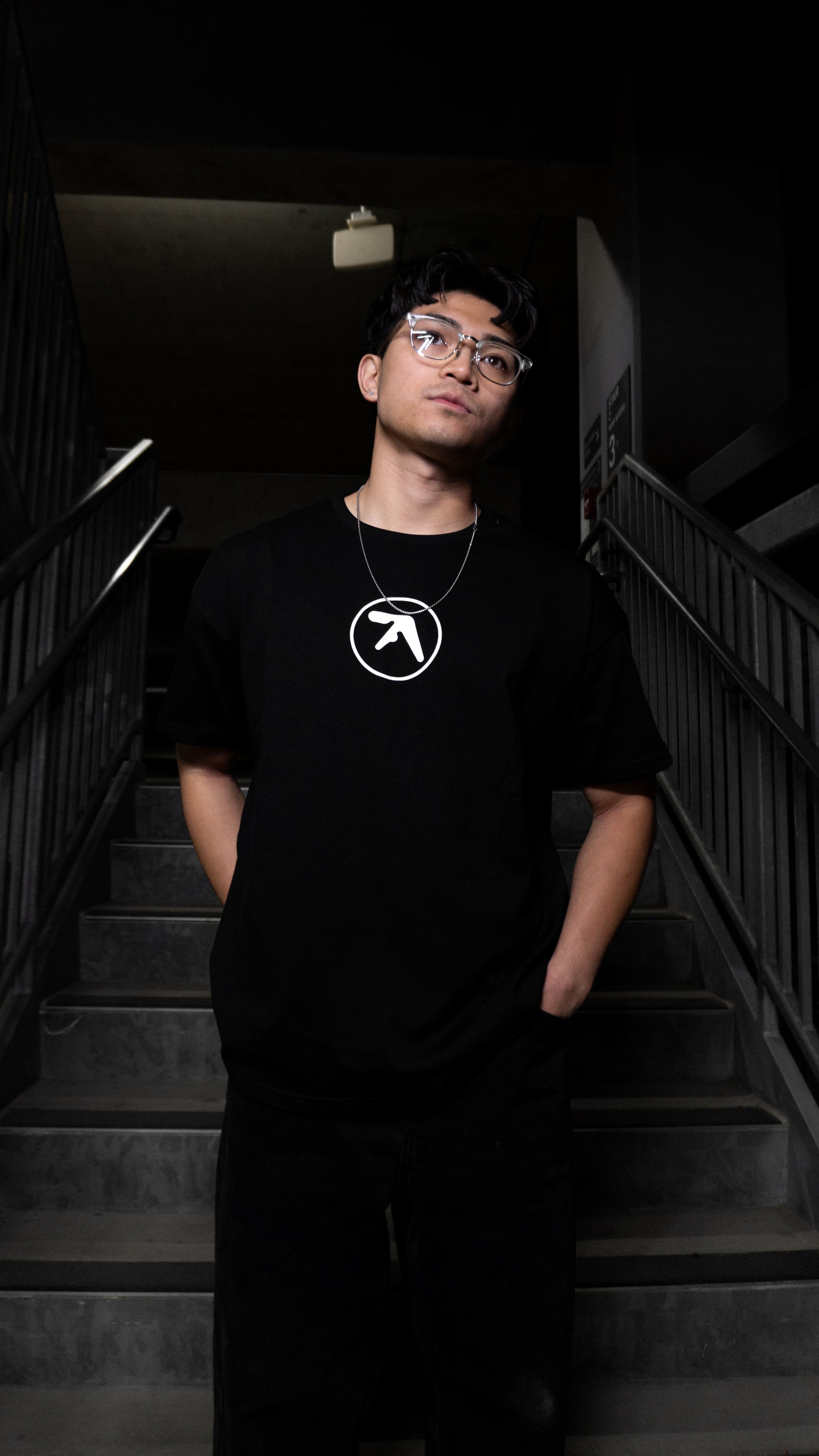 aphex twin 2000s logo tee – noise on color